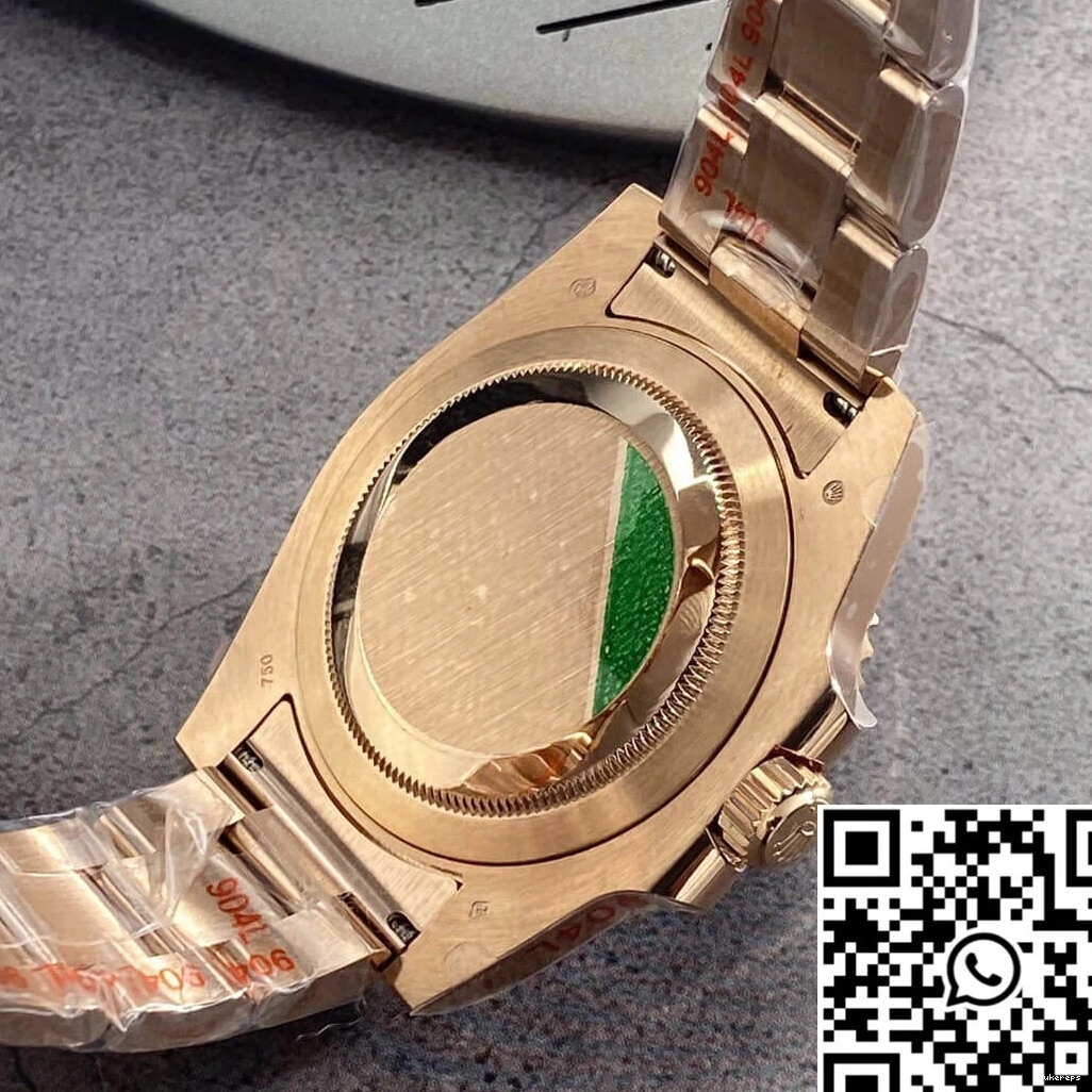 II Rolex Rose Factory GMT 126715CHNR-0001 GM Gold Black Master Dial 0313